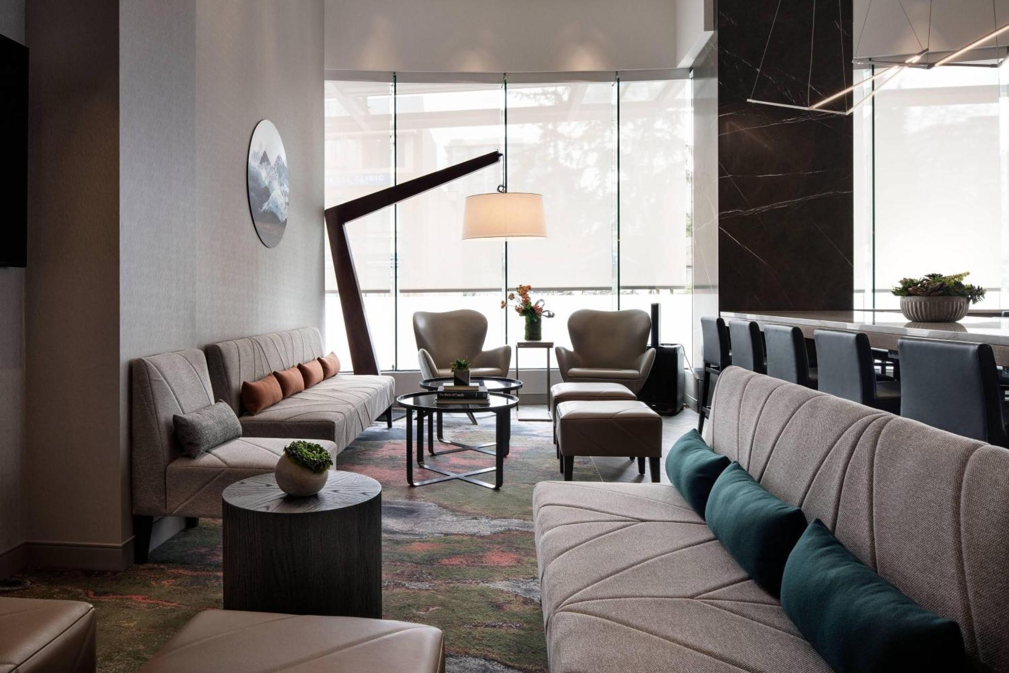 Vancouver Airport Marriott Hotel Ричмънд Екстериор снимка